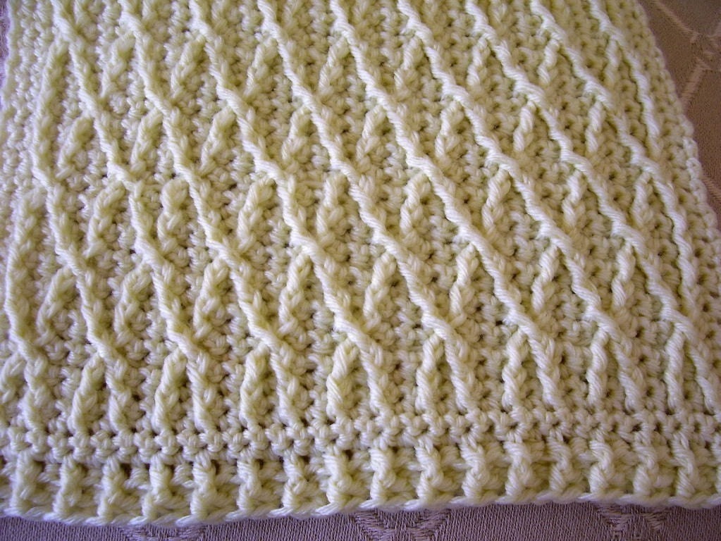 Download Now - CROCHET PATTERN Linked Cables Scarf - Pattern PDF