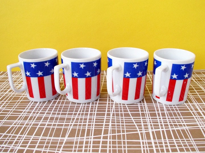 Vintage American flag coffee mugs
