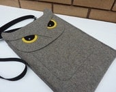 Owl MacBook Pro 15 inch sleeve - Gray felt