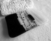 Glass Soap Dish in Black and Streaky White