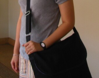 Sale - Black Canvas Messenger Bag - Shoulder bag, Diaper bag, Tote, Travel bag, Women, School bag
