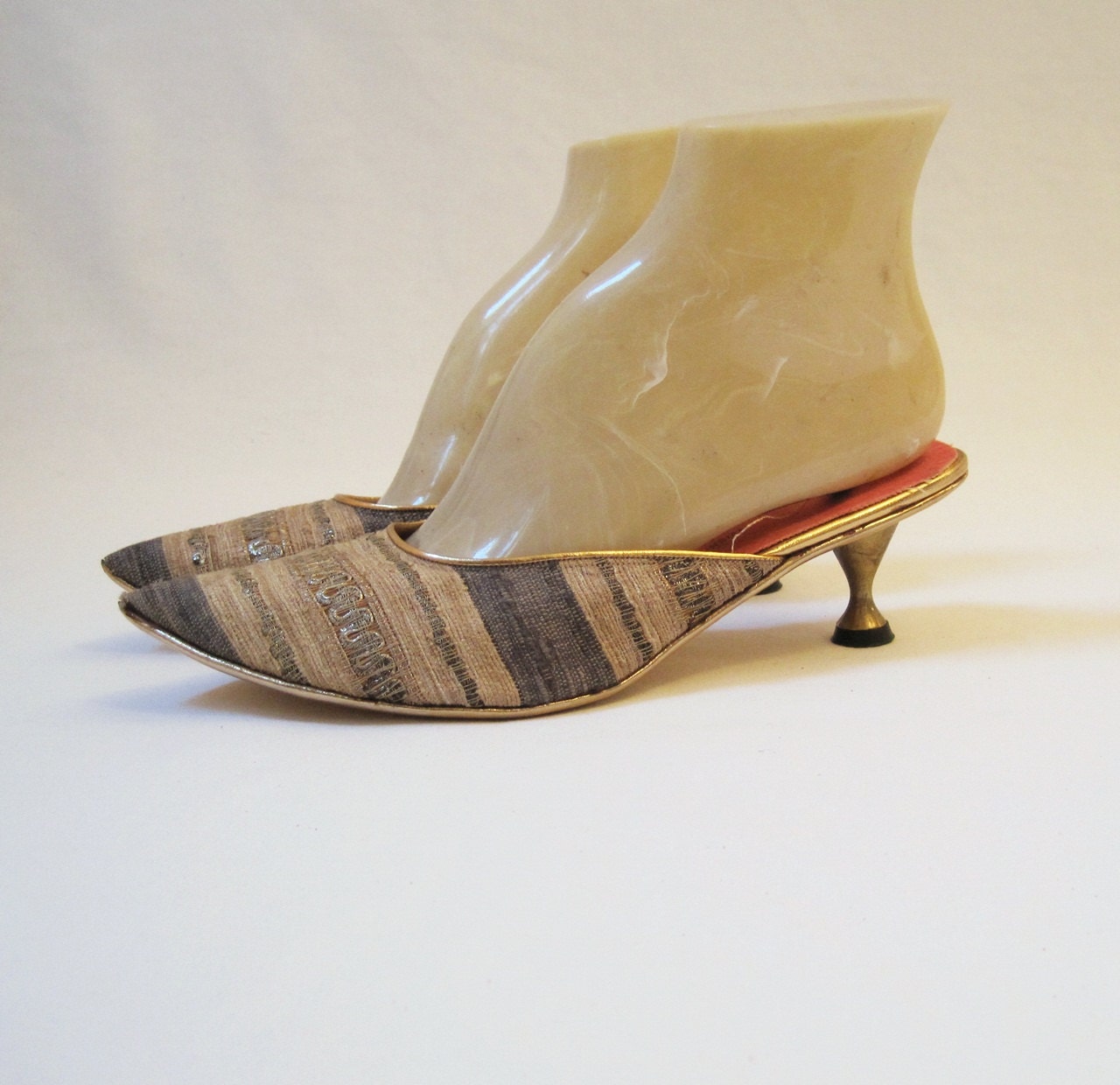60s Shoes Taj of India Kitten Heel Genie Mules 6