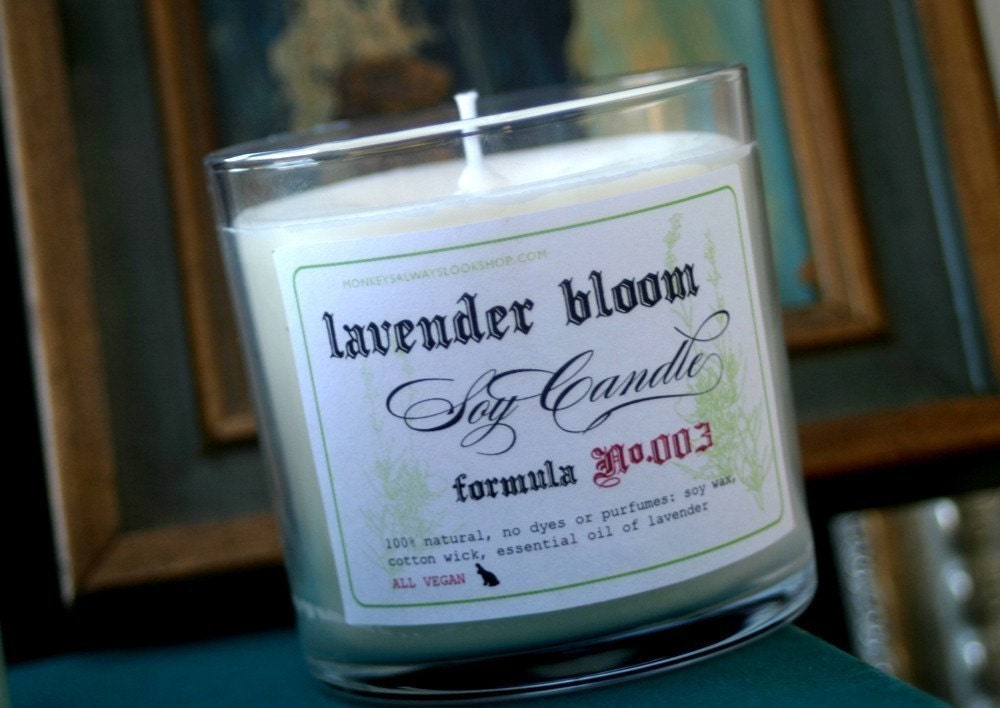 Lavender Essential Oil Aromatherapy Soy Candle - 100 Percent Natural