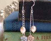 Earrings with sterling silver, pearls and shell -Pearly flowers