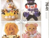 Treat Baskets Craft and Sewing Pattern by McCalls Crafts no. 7641