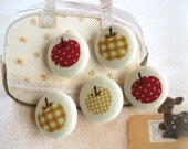 Handmade Fabric Buttons - Red Yellow Cream Apples Fruit Handmade Fabric Buttons 1.1 Inches 5's
