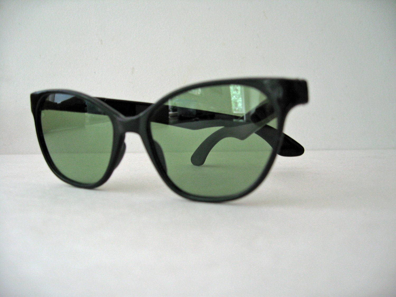 vintage 1960s sunglasses