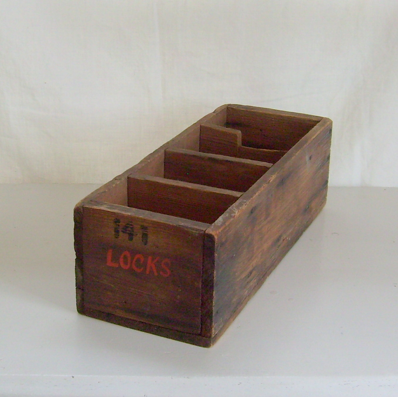 Vintage industrial divided wood box storage caddy marked 141 locks - trendybindi
