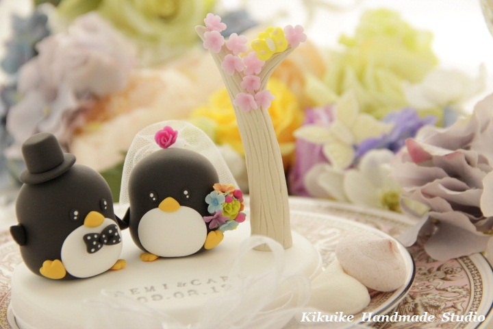 Penguins with flower tree Wedding Cake Topper