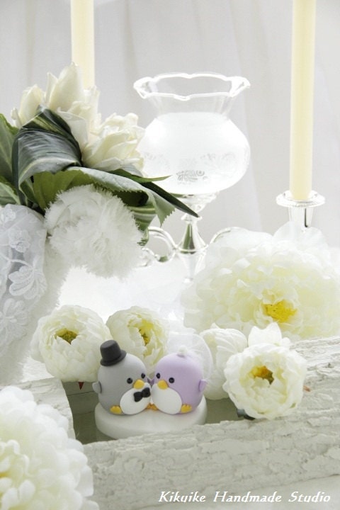 LOVE ANGELS Wedding Cake Topper-love Penguins with sweet heart