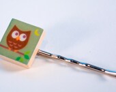 Brown Owl on Green - Scrabble Tile Bobby Pin