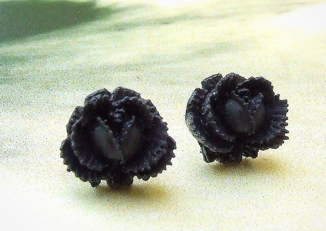 Black Rose- Jet black Rose stud earrings