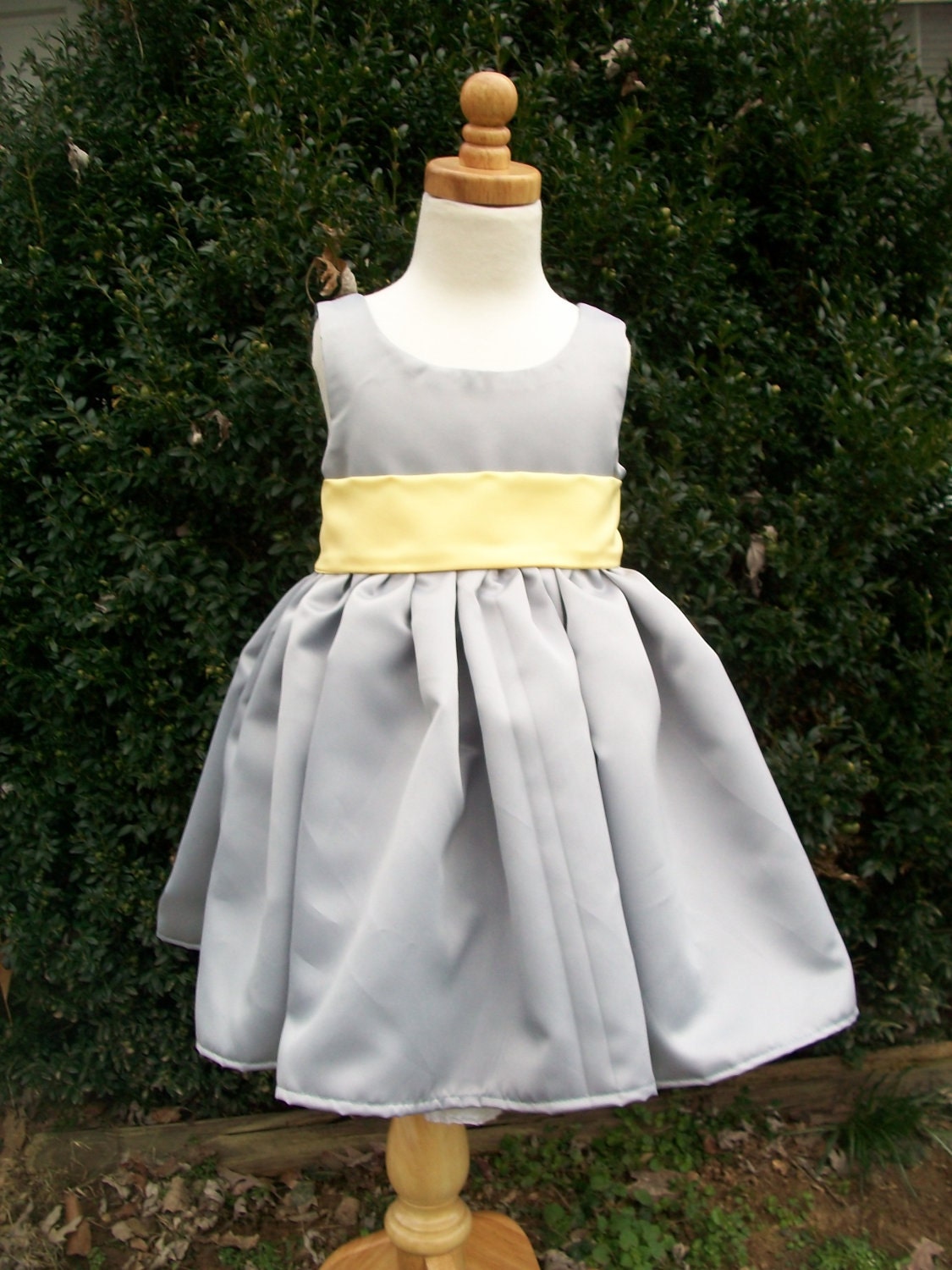 Grey and Yellow Satin Flower Girl Dresses Size 2 3 4 5 or 6