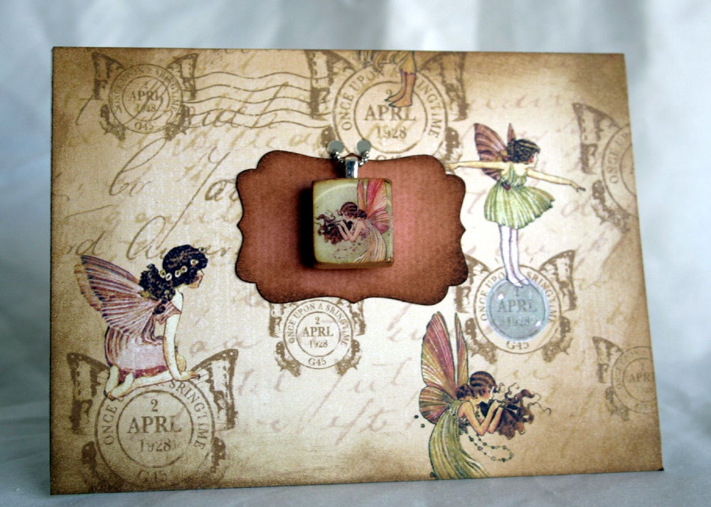 Gift & Card: Scrabble-tile necklace and blank greeting card