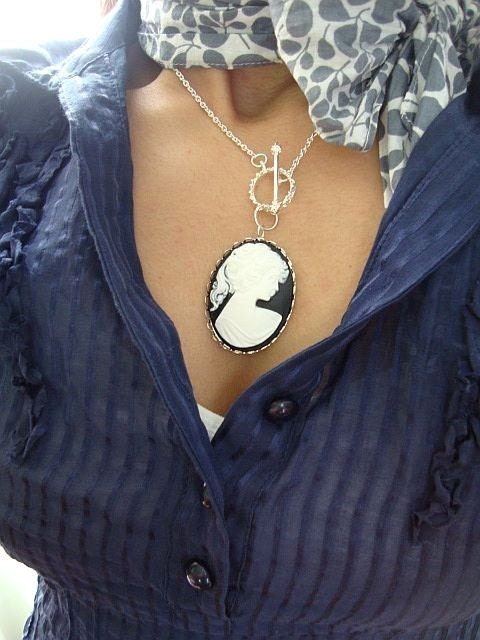 Victorian Black Toggle  Cameo  Necklace- Womens