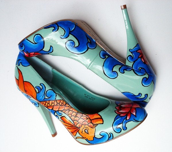 Custom Shoe Order - any size, any shoe, any design - Kezbirdie