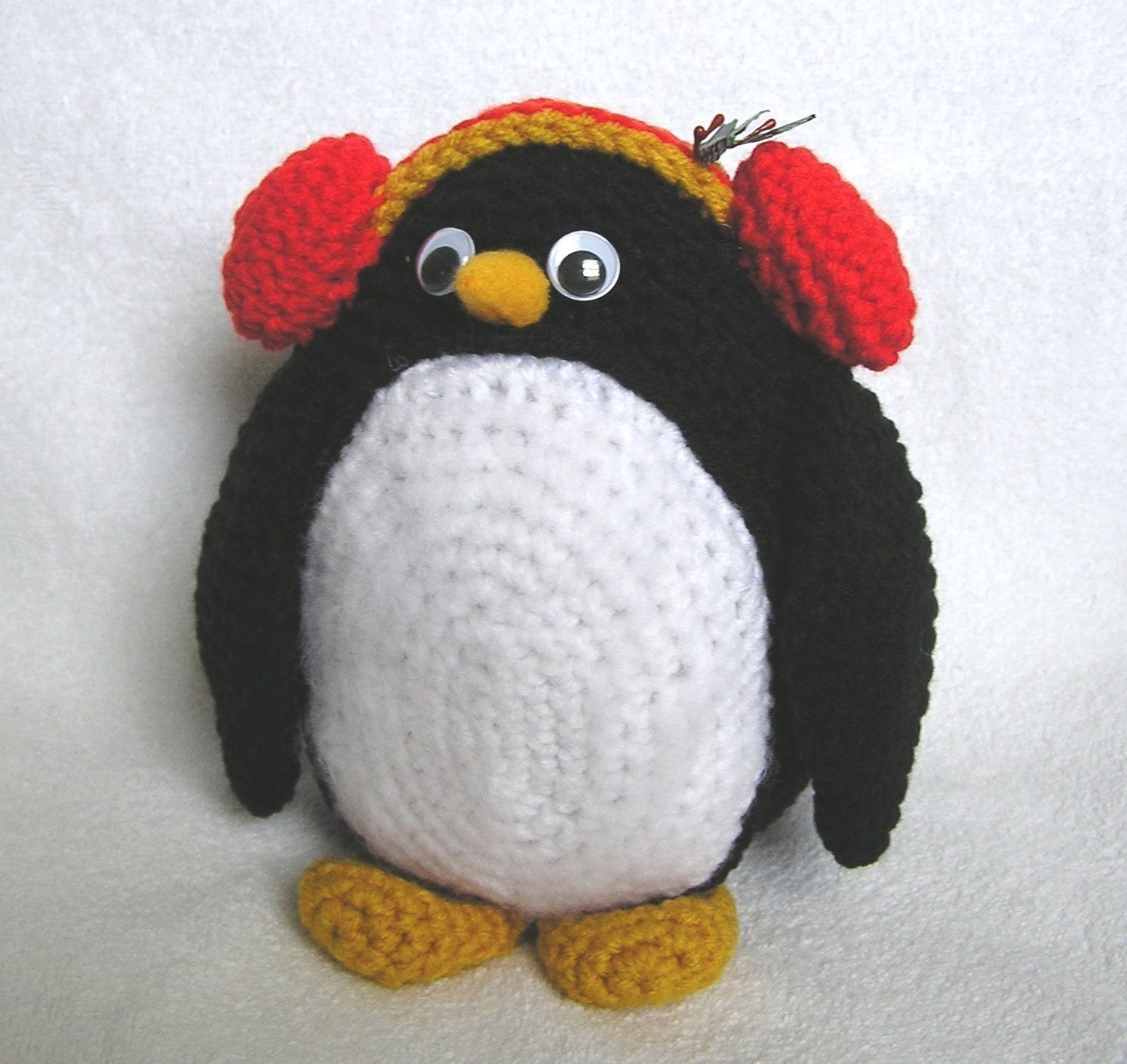 PDF Crochet Pattern PUDGY PENGUIN