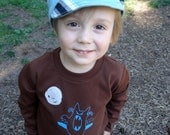 squidbat hand screen printed, long sleeved tee size 2t, 4t, 6