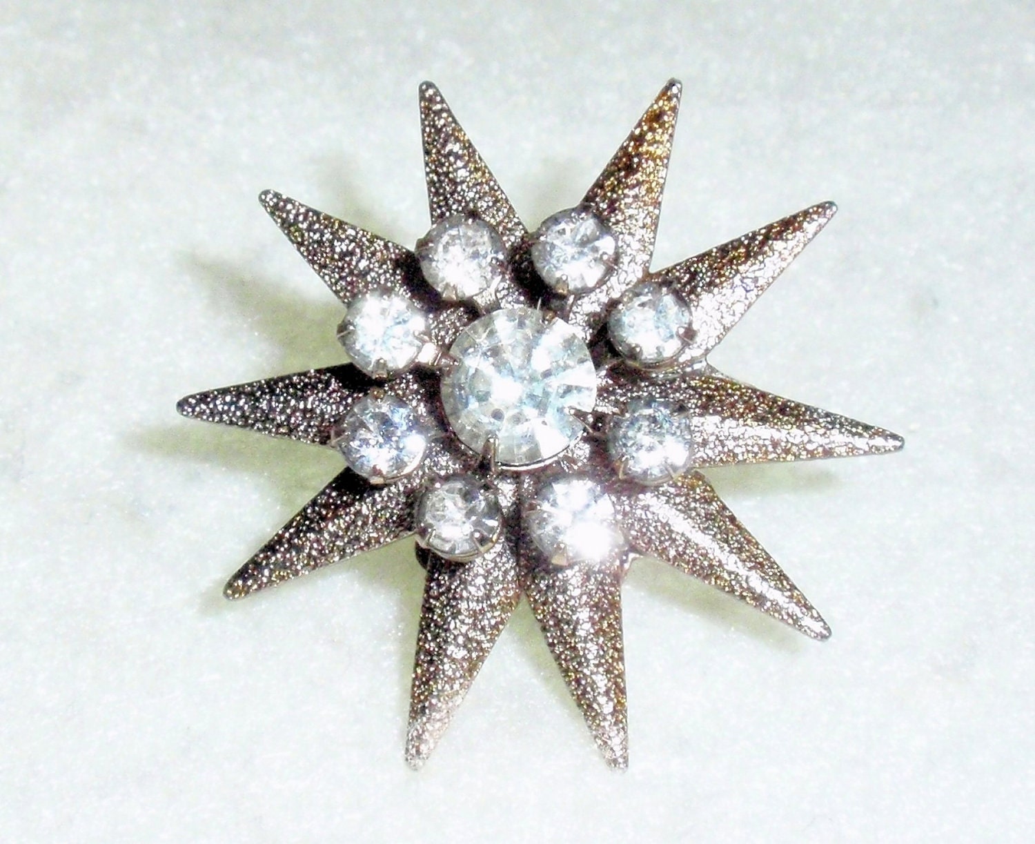 Cocktail Ring Adjustable Vintage Gold Star Burst Crystal Rhinestones Flower