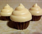 Party Favor Mini Cupcake Soaps - Listing is for 5 party favors - for baby shower - birthday - gift Il_170x135