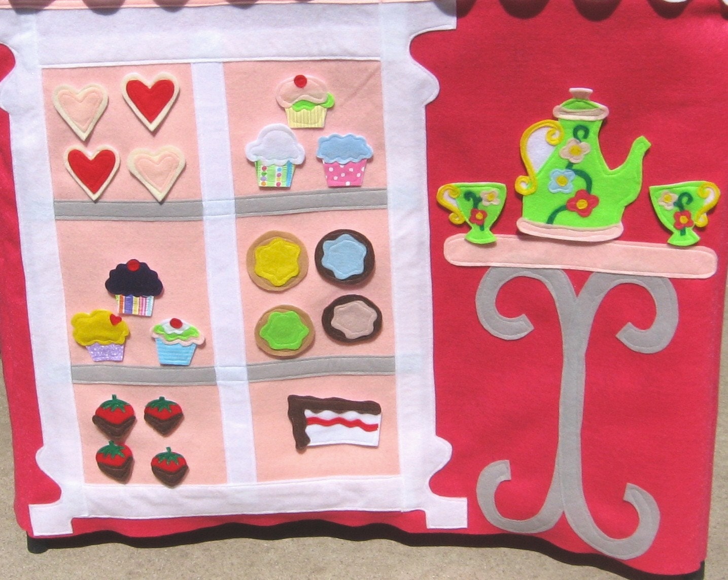 Add an Inside Wall to your Playhouse, Cupcake Bakery