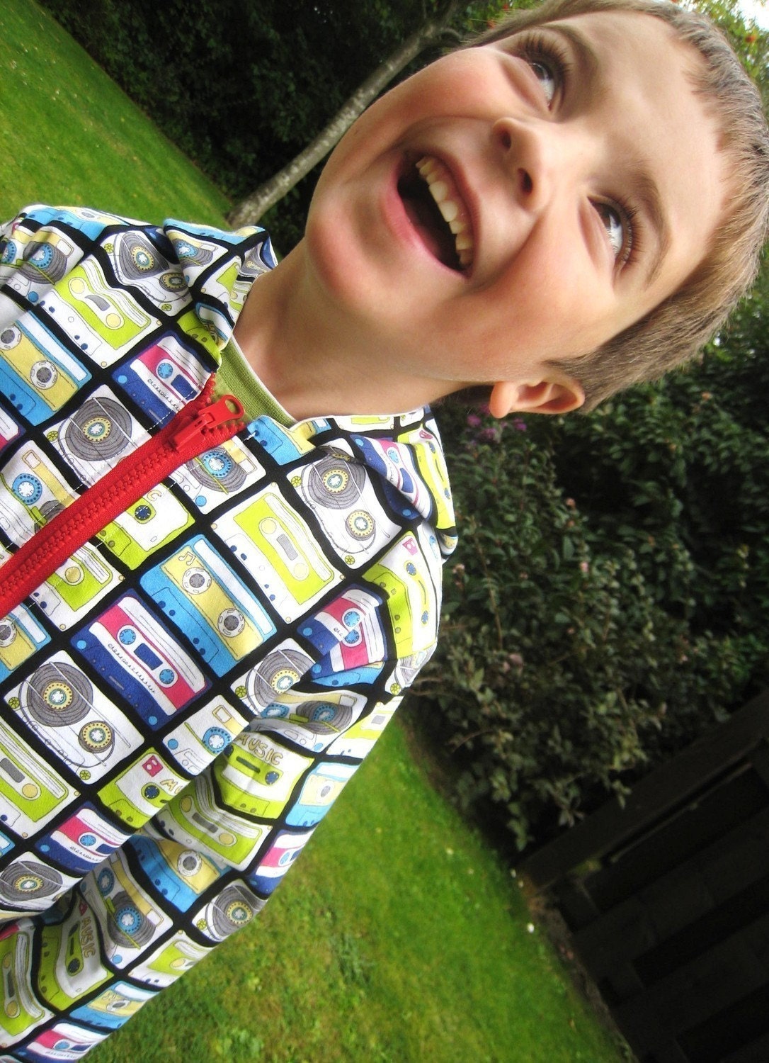 The Reversible Zippy Hoodie sewing pattern UNISEX  5Y/6Y/7Y/8Y - PDF