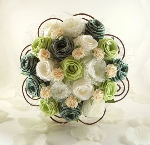 Green Fields Origami Wedding Bouquet, Bridal Bouquet (Medium size), Rustic Weddings, Woodland Bouquet