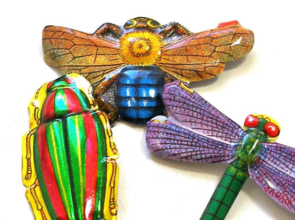 60s Tin Toy BUG brooches, 3 metal insect toy costume jewelry made in Japan.
