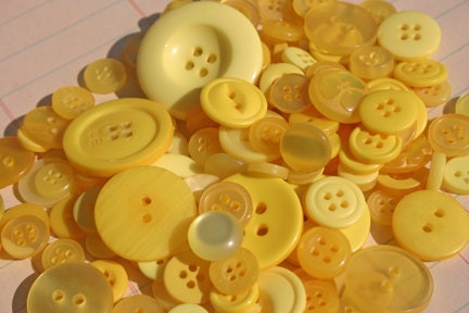 Yellow Buttons Assorted Round - Sewing Embellishments - 100 Buttons -  Sunshiny Days