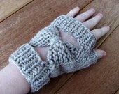 Bow Tie Fingerless Mittens in Pebble Tan in Llama and Silk