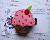 Yummy Chocolate Cupcake Felt Clip