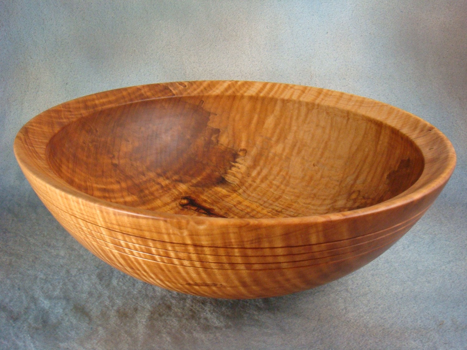Spectacular Maple Bowl