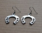 lucky horseshoe earrings