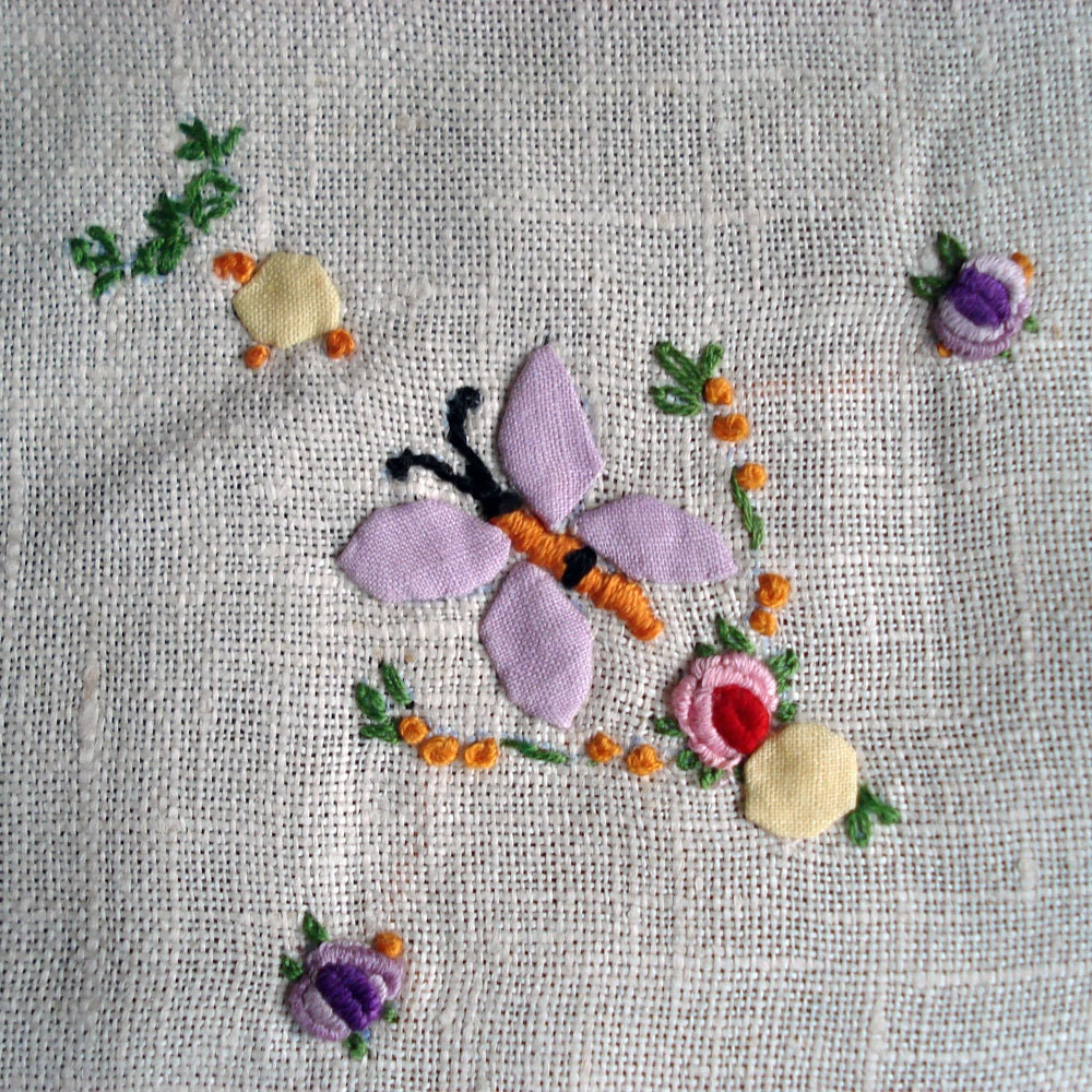 Vintage floral applique tablecloth  - off white linen with butterflies