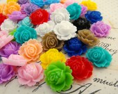 Cabochons - 30 Pieces of Floral Resin Cabochons - 15 Matched Pairs - Random Colour Assortment