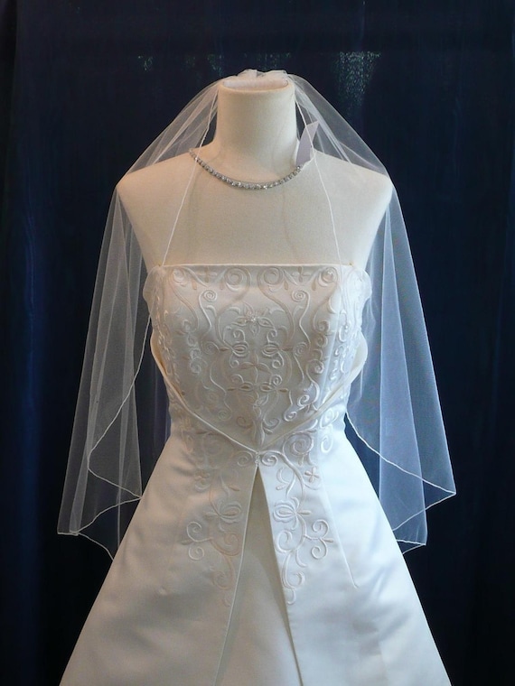 wedding veil, bridal veils IVORY Bridal Veil Elbow Length Angel Cut with delicate Pencil Edge