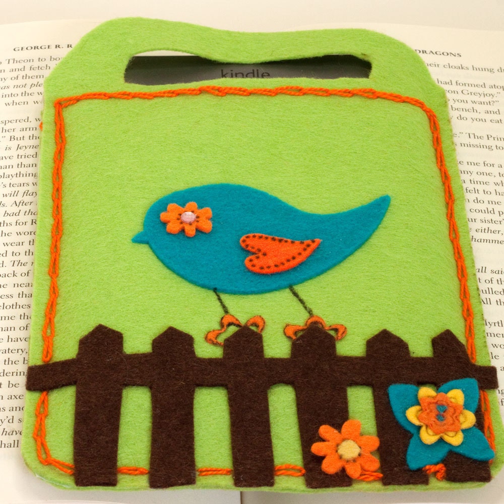 e-reader cover, carrier, Birdy on the fence