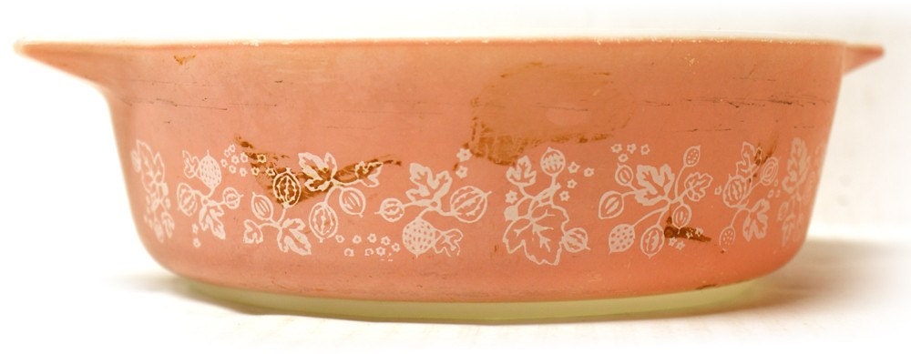 Set of 2 Vintage Pink Gooseberry Pyrex Casserole Dishes