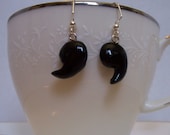 Comma Earrings