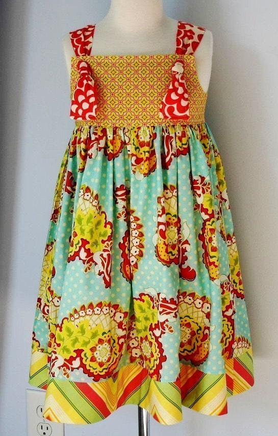 Summertime Knot Dress...by Kissing Kumquats