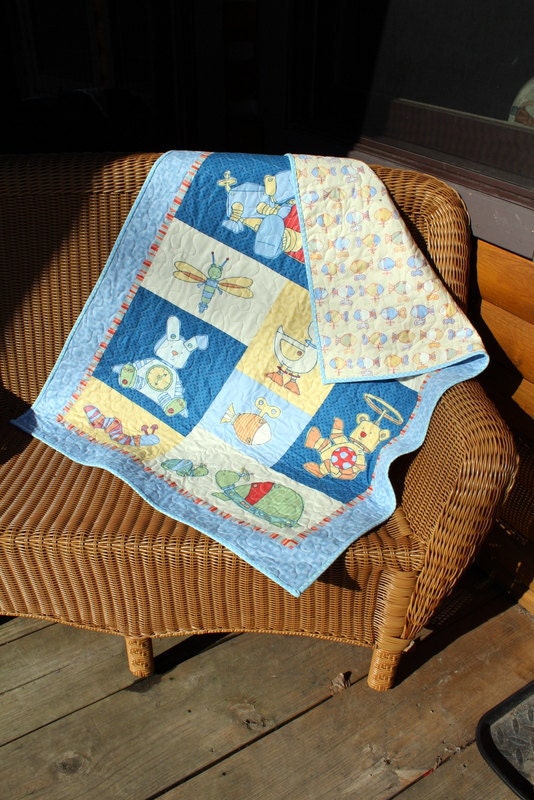 Baby Quilt - Handmade - Bot Theme