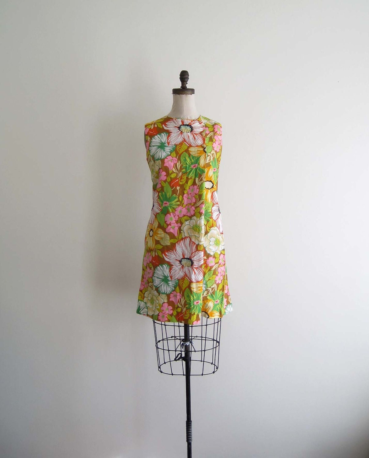 vintage 1960s dress / Hawaiian style ( VAN RAALTE )