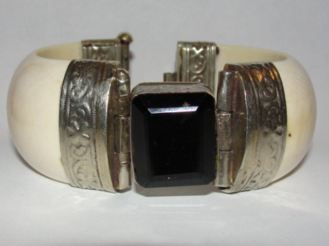 Huge Elephant Ivory Bangle Bracelet with Smoky Quartz Stone