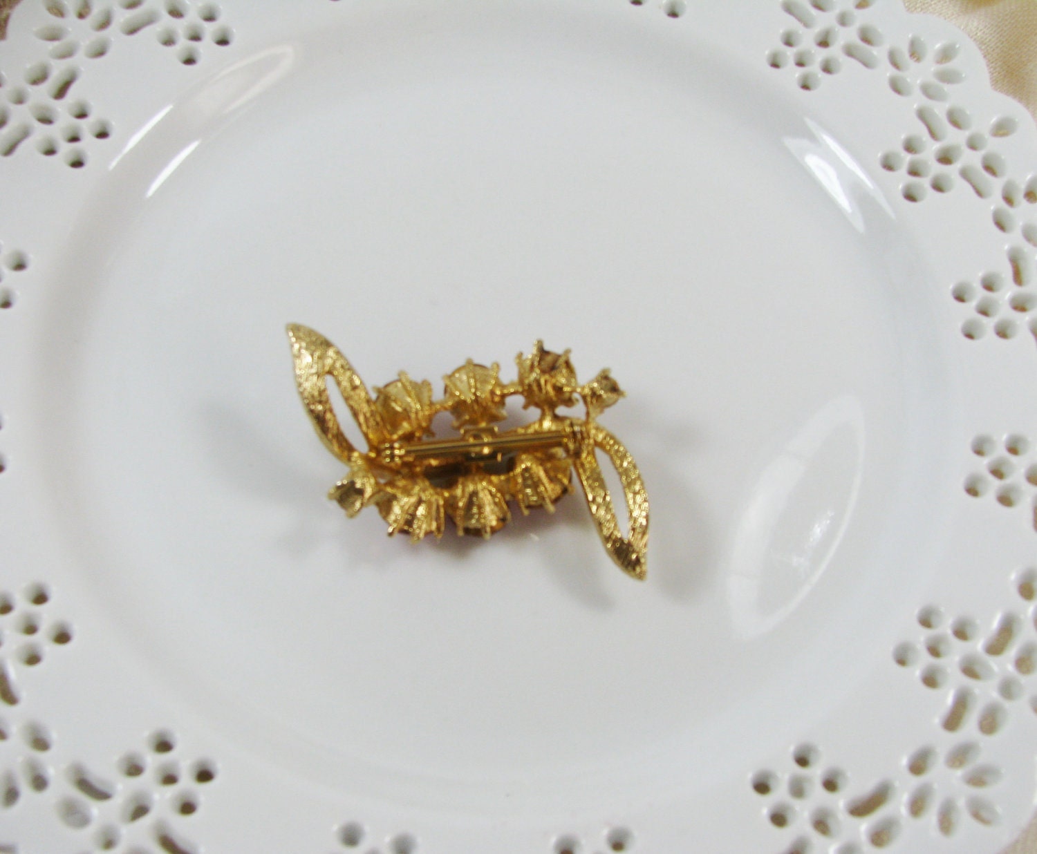 1950 Pink Rhinestone Brooch
