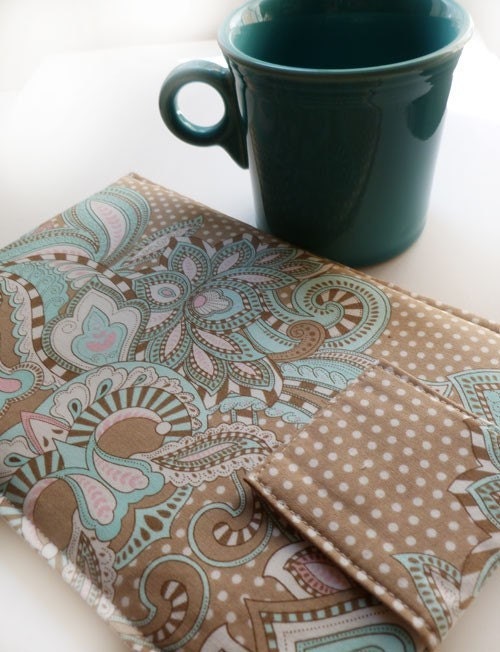 Kindle Touch Sleeve, Kindle Fire Cover, Kindle Case, Nook Touch Case, Nook Sleeve, Nook Color, Kobo, Sony - Cozy Techee Gadget in Fawn