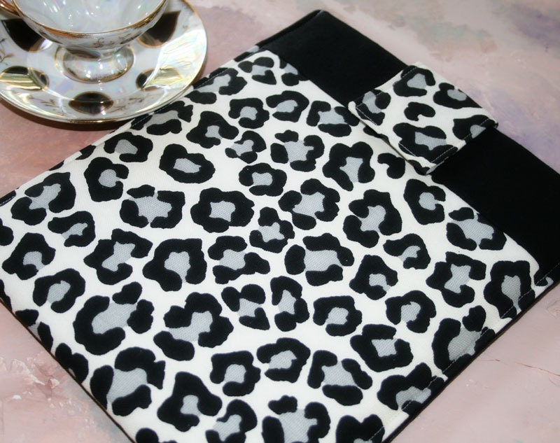 iPad Case / iPad 2 Case / Gadget Case / Animal Print