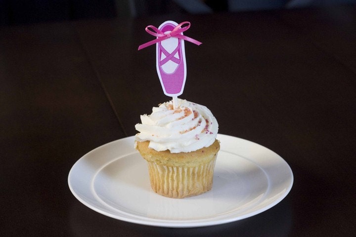 Ballerina cupcake topper (set of 12)