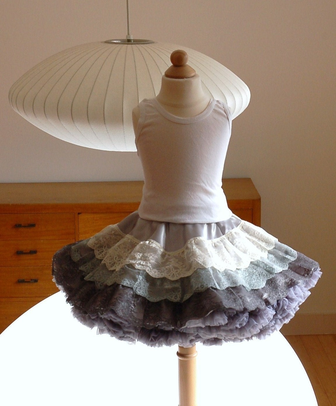PATTERN and TUTORIAL - Sasha's Lace Twirl Skirt