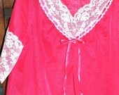 Vintage Fuchsia Shadow Line Robe S lingere