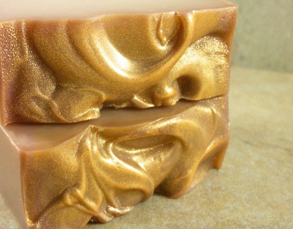 Amber Crush - Handmade Spa Soap - Amber Resins, Patchouli, Bourbon Vanilla - Limited Edition